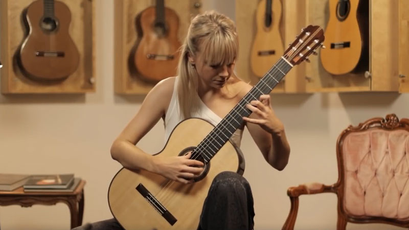 Sonata in D minor K.213 by Domenico Scarlatti