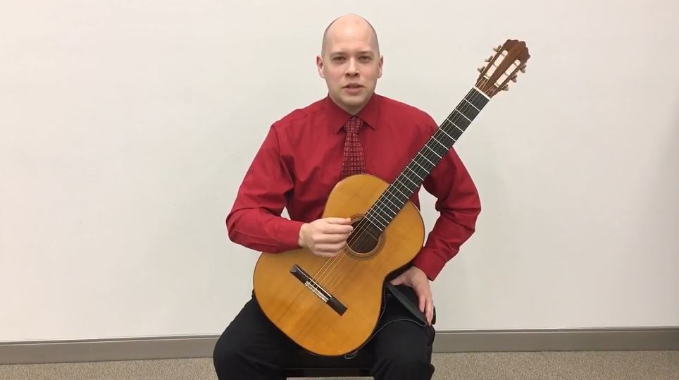 چطور نواختن گیتار کلاسیک را شروع کنیم؟