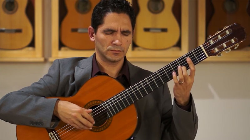 Romance de los Pinos by Federico Moreno Torroba.Performed by Tavi Jinariu