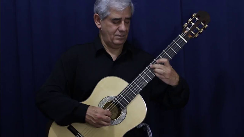 Sons de Carrilhoes by Joao Pernambuco.Performed by Edson Lopes