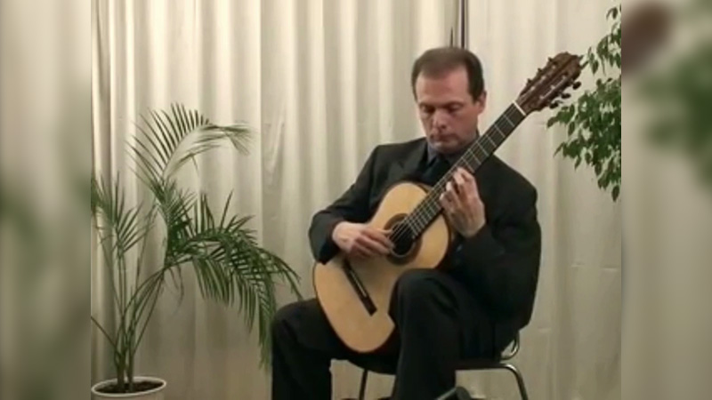 Dedicatoria by Enrique Granados.Performed by Stefano Grondona